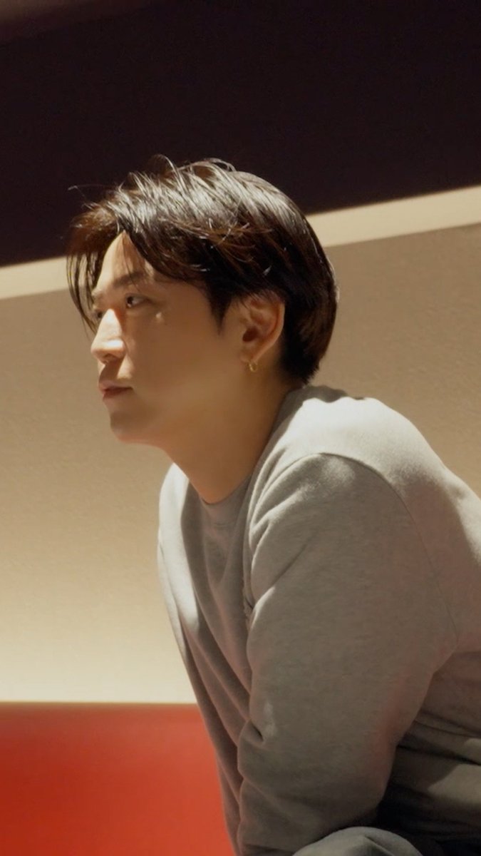 亀梨和也 1st Album『WAVE』 2026.7.8 (Wed.) Release ───────────── 亀梨本人もこだわった、 リード曲「WAVE」の制作過程をチラ見せ👀 続きは『WAVE』初回限定盤収録の特典映像で ぜひチェックしてください☑️ 💿ご予約はこちら ▶︎ #亀梨和也_WAVE