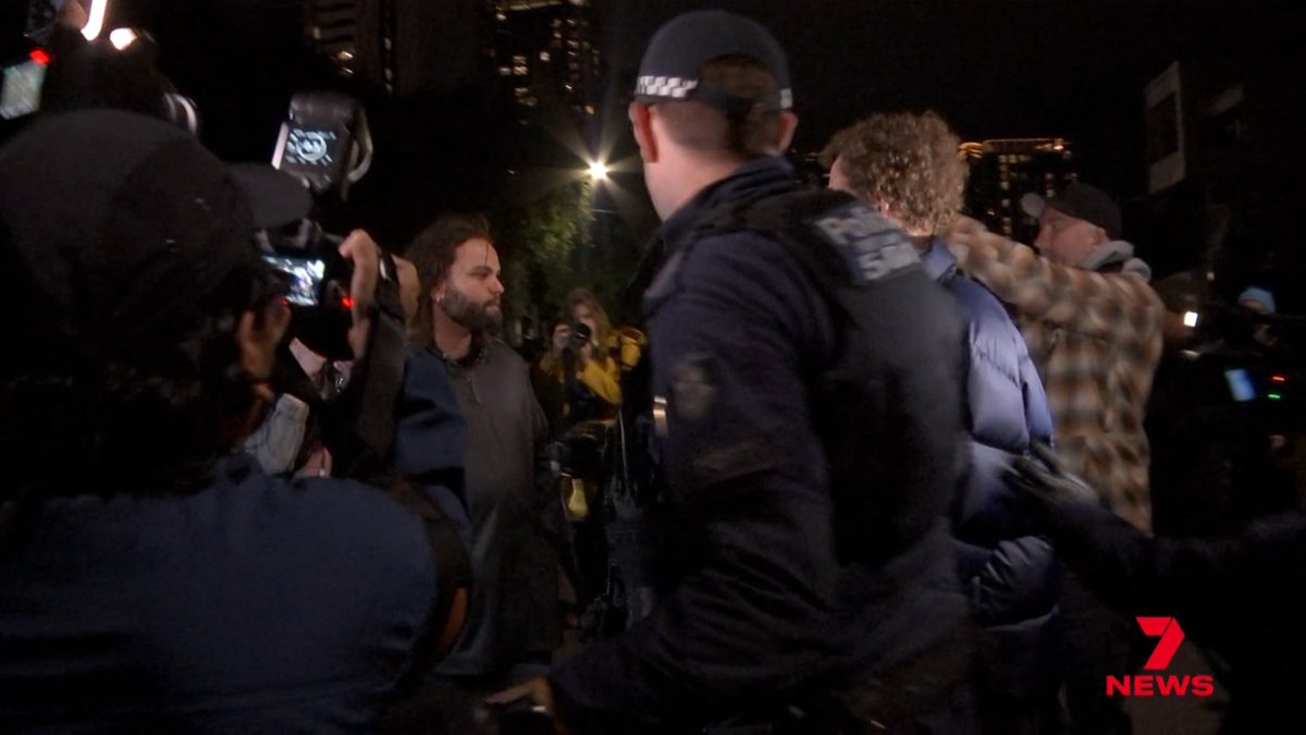Pauline Hanson has told supporters she'll lead a growing underground movement in Australia to "take back" her country. And she's certainly making an impact, with a leading election analyst revealing One Nation's rise is part of a radical change likely to spell the end of our old two-party system.