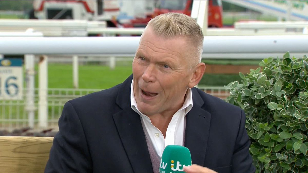 "Let's rewrite to something very basic, if the horse comes out, it's a runner, if the horse doesn't come out it's a non-runner" Sound on as Matt gives his view on the start of the Derby last week..... 🔈 #ITVRacing | Matt Chapman