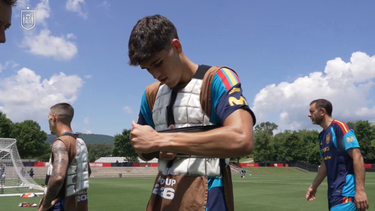 El nuevo CLIMACOOL SYSTEM de adidas llega a los entrenamientos de España en el Mundial. ℹ️ Todos los detalles de este sistema: #VamosEspaña | #CopaMundialFIFA