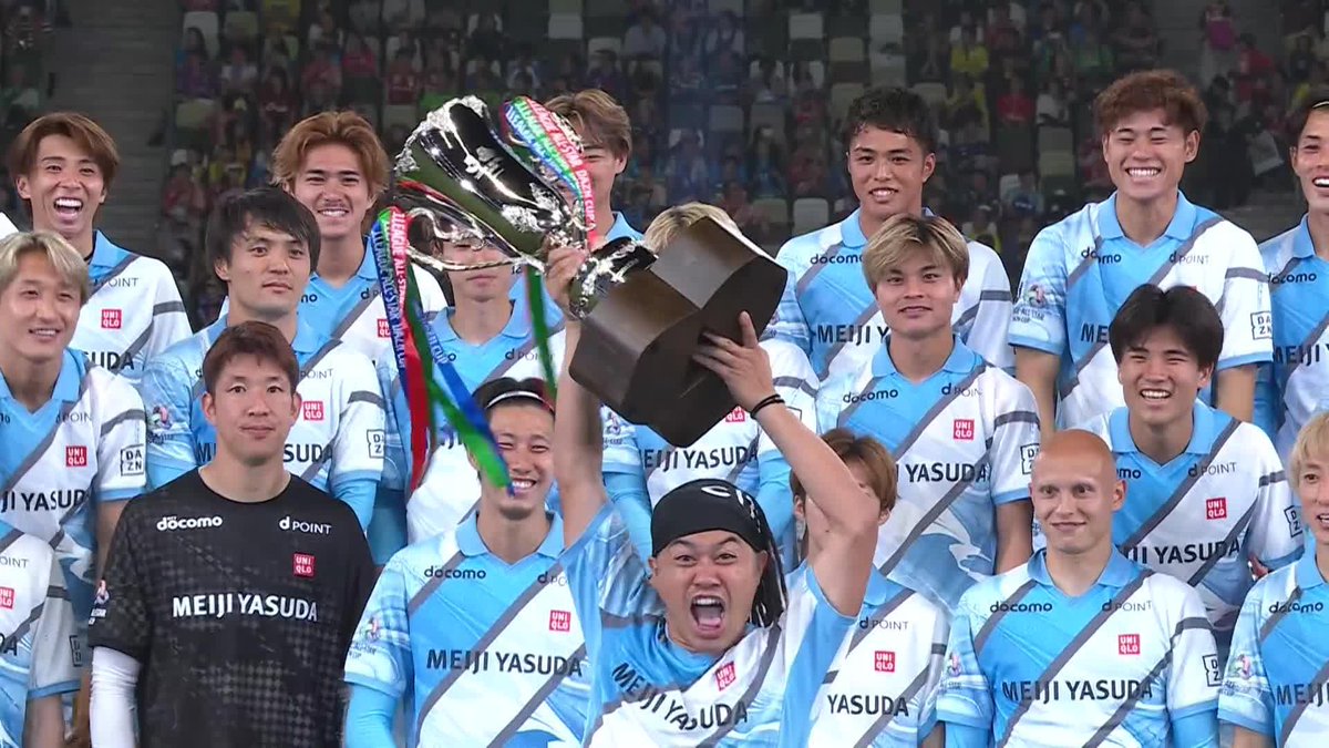 J2・J3 EAST-A 歓喜のカップアップ！🏆️🙌 最後まで一体感を見せてくれました😂 DAZNで無料配信中！⏬️ #ＪリーグオールスターDAZNカップ