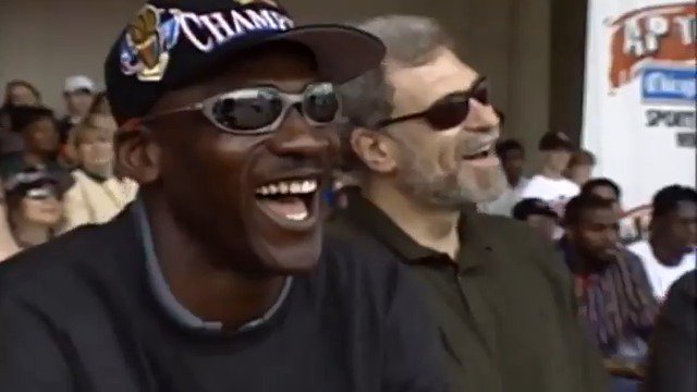 29 YEARS AGO TODAY Steve Kerr “bailed Michael Jordan out AGAIN” & hit the game-winning shot in GM6 of the 1997 NBA Finals "Michael said, 'Phil, I don't feel real comfortable in these situations. Why don't we go to Steve?'"🤣