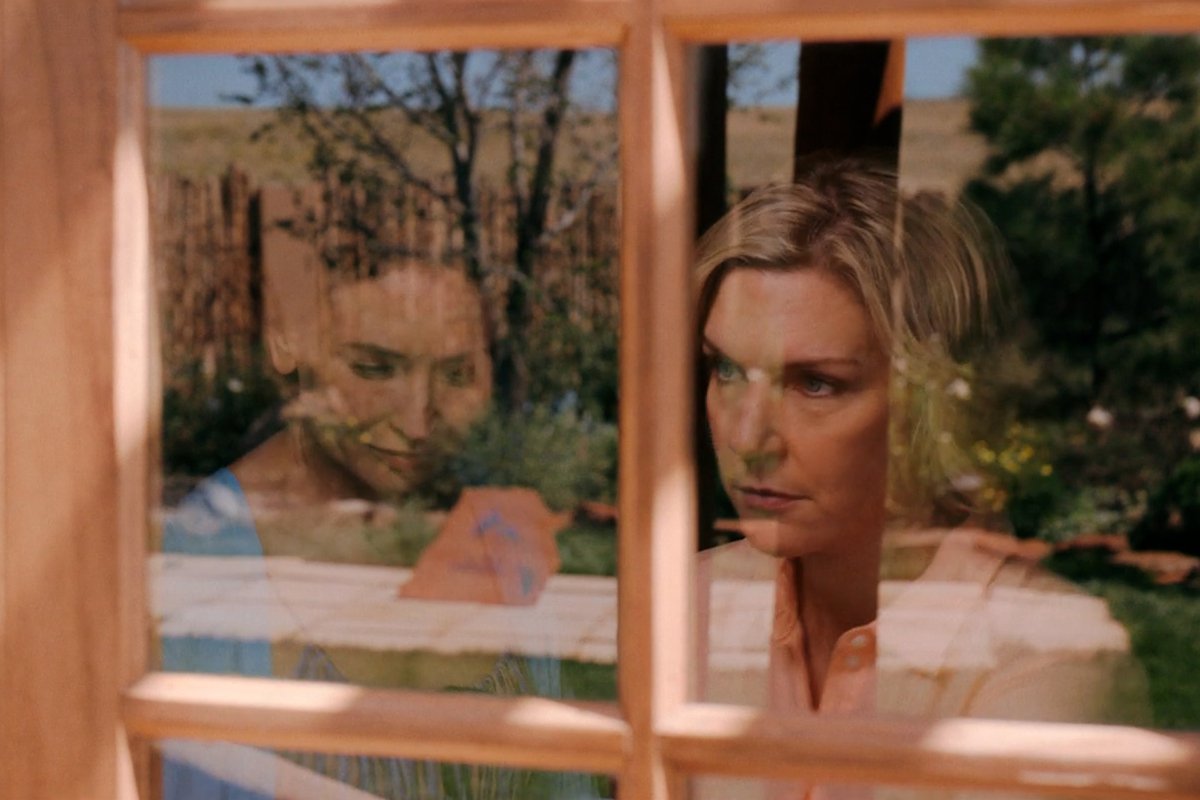 Helen's memory is Carol's greatest strength, and the hive's greatest weapon. #Pluribus — Now Streaming