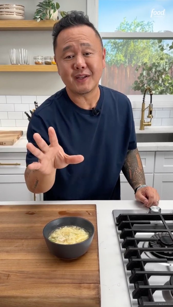 You’re only five minutes away from egg drop soup!! 🥚 Watch Jet Tila on a special episode of #ReadyJetCook TODAY at 12|11c.