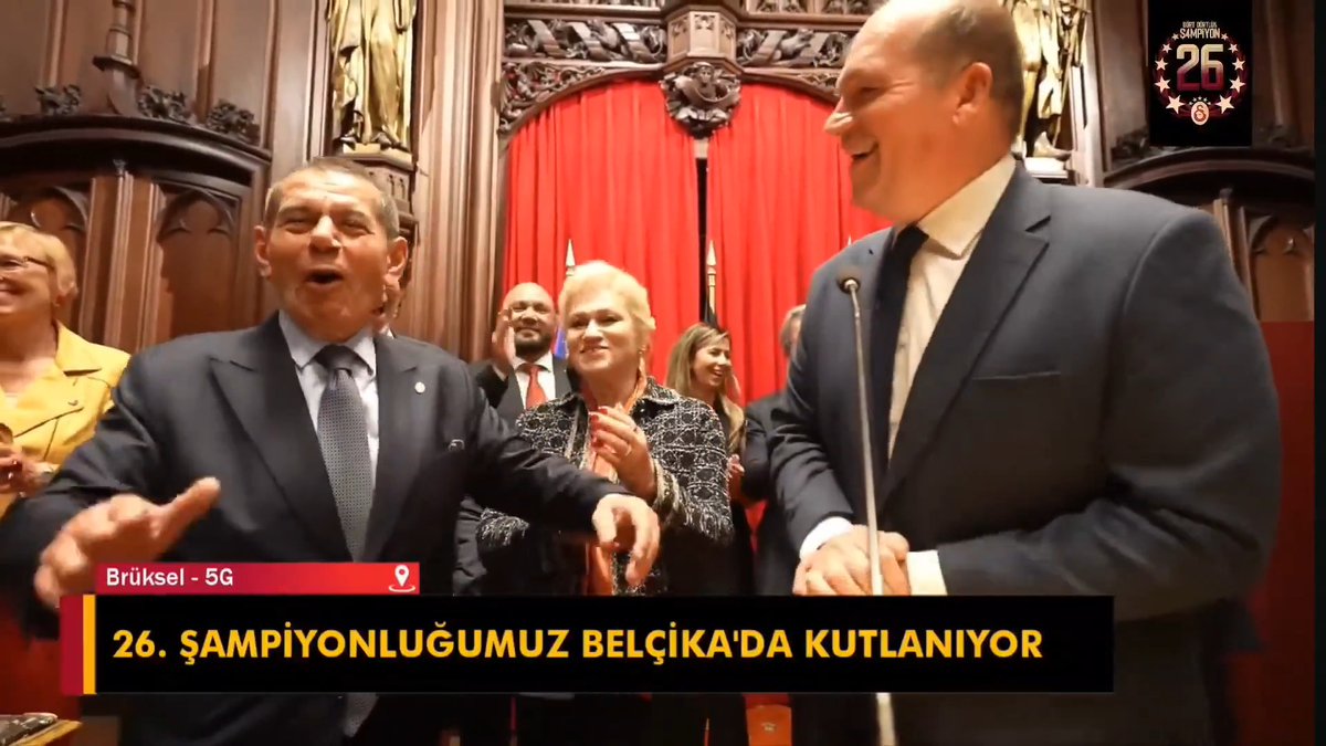 Brüksel Belediye Başkanı Philippe Close: "En büyük Cimbom (Türkçe)."