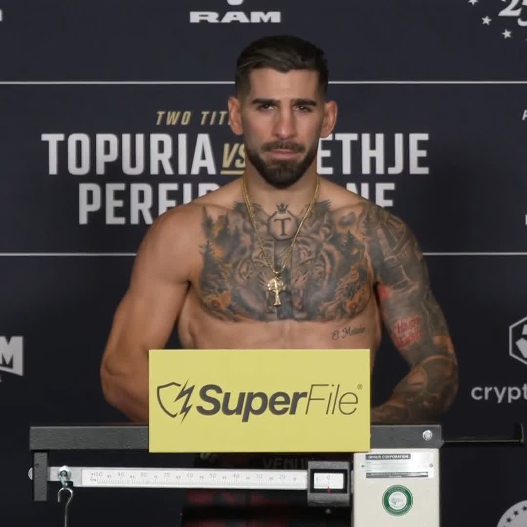 UFC計量結果📝 トプリア クリア！