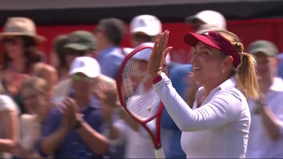 Donna Vekic’s reaction after reaching the final at Queen’s She got in as a Lucky Loser & has turned this into her best week in a long time 1st WTA final in 2 years 6th grass court final Arms in the air… Great to see that smile again 🥹 So back 🇭🇷🤍