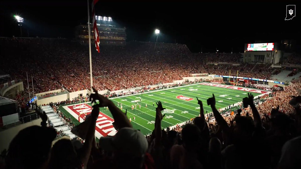 There's no place like Bloomington. ⚪️🔴
