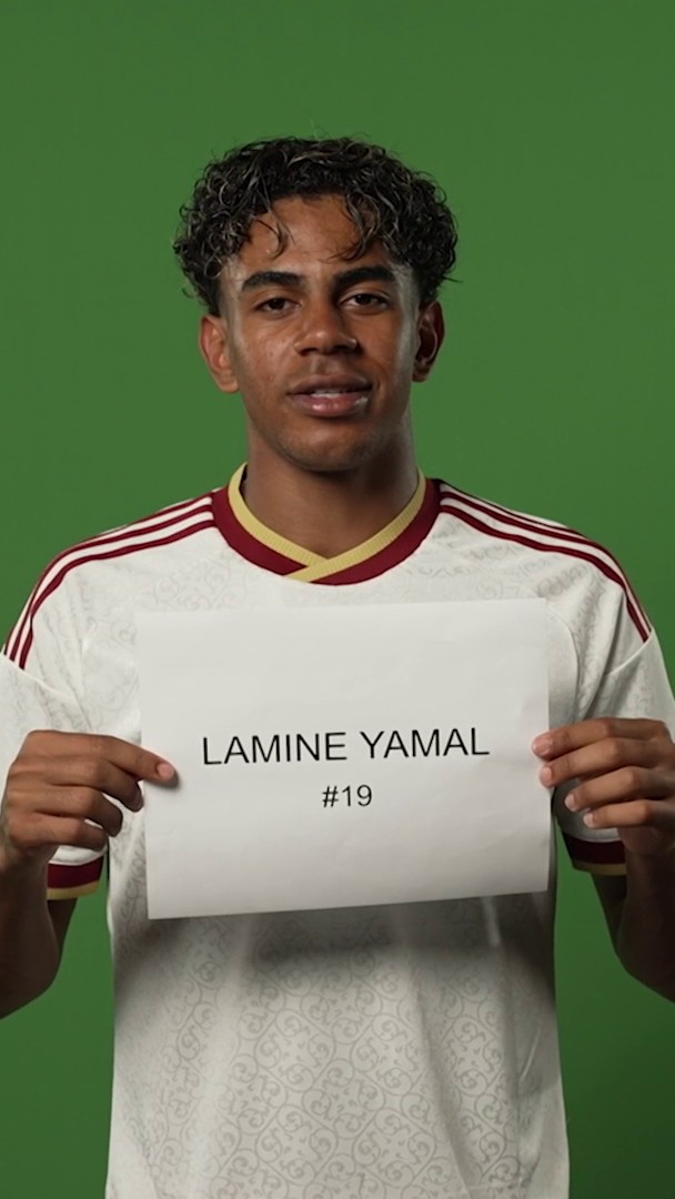 ⚽️🔥 بعض من أكبر نجوم كرة القدم في العالم… لكن هل تساءلت يومًا كيف يُنطق أسماؤهم بشكل صحيح؟ 👀 📦 اشترك الآن 👇 🔗 📱 #كأس_العالم2026 | #مونديال2026 | #كأس_العالم #FIFAWorldCup2026 | #FIFAWorldCup | #beINWC26