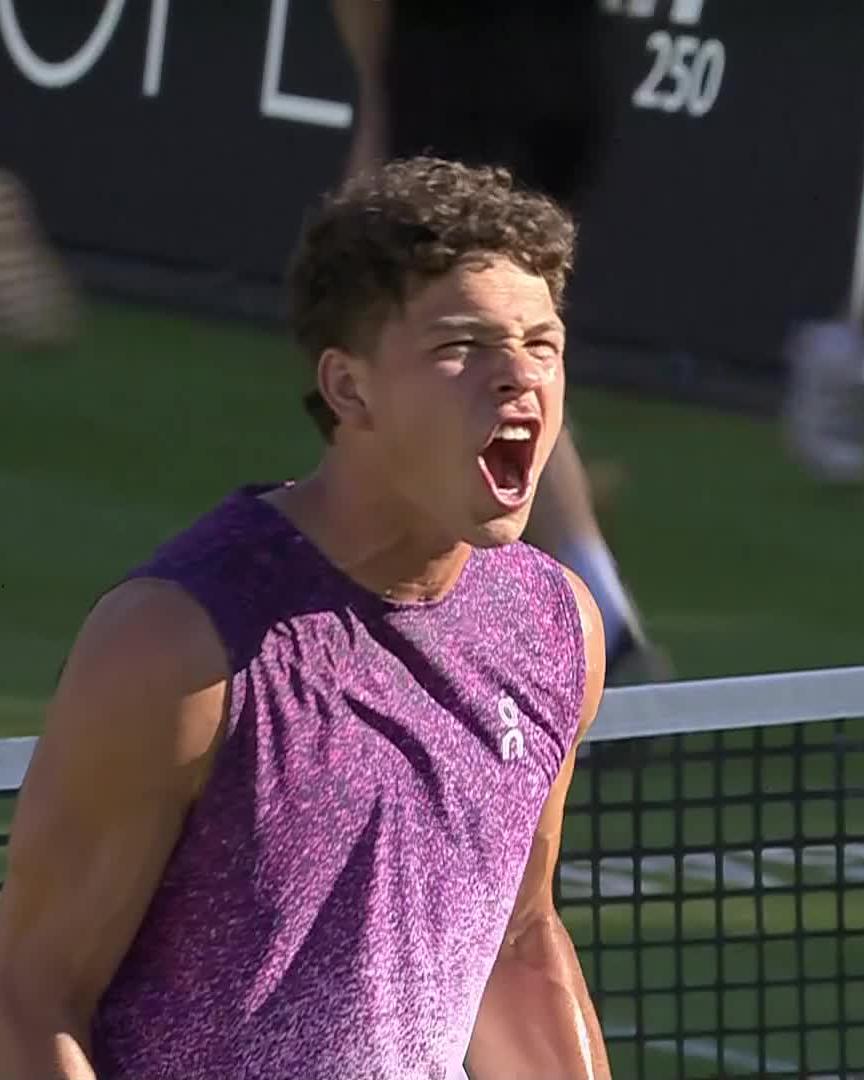 Comeback KING 👑 Shelton rallies from a set down and saves match points AGAIN to defeat Lehecka 6-7 7-6 7-6! BOSS OPEN | #BOSSOpen