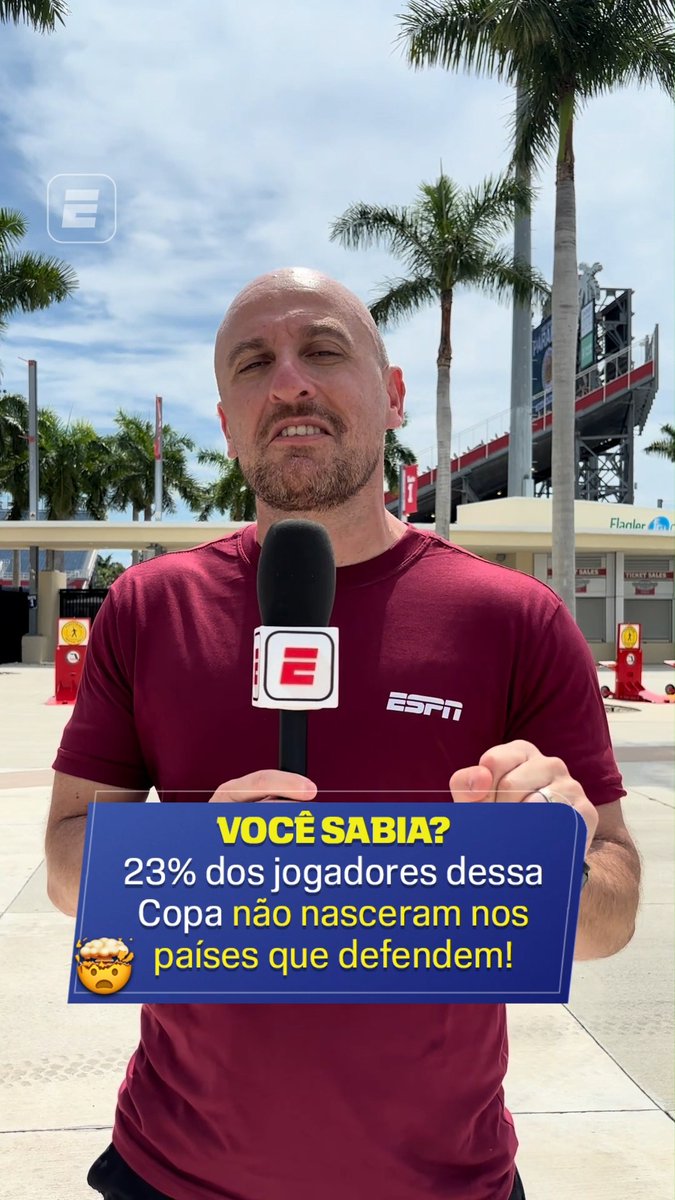 23% dos jogadores da Copa não nasceram no país que atuam. Curaçao tem apenas 1 jogador nascido no país; Marrocos tem 7. Além disso, só 8 países têm seleções 100% de atletas da própria nação. O Brasil está entre eles. 🗞️ | 🎥 ESPN Brasil SportsCenter Brasil