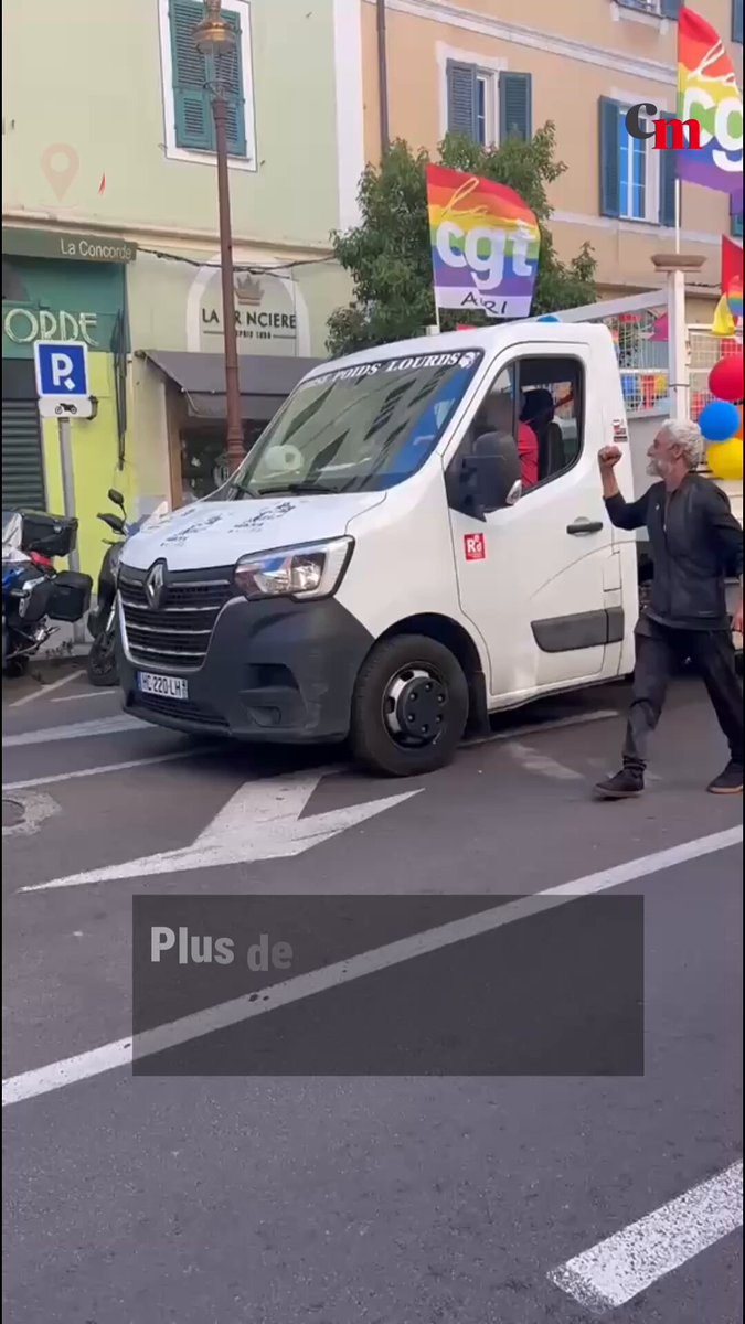 Ce samedi, plus de 250 manifestants ont participé à la Marche des fiertés à Ajaccio, à l'appel de l'association LGBTQIA+ l'Arcu. Parti de la place Abbatucci, le cortège a traversé le centre-ville pour s'achever sans incident sur la place Campinchi. Au-delà de l'aspect festif, les participants ont fermement dénoncé les discriminations et réclamé une meilleure visibilité sur l'île