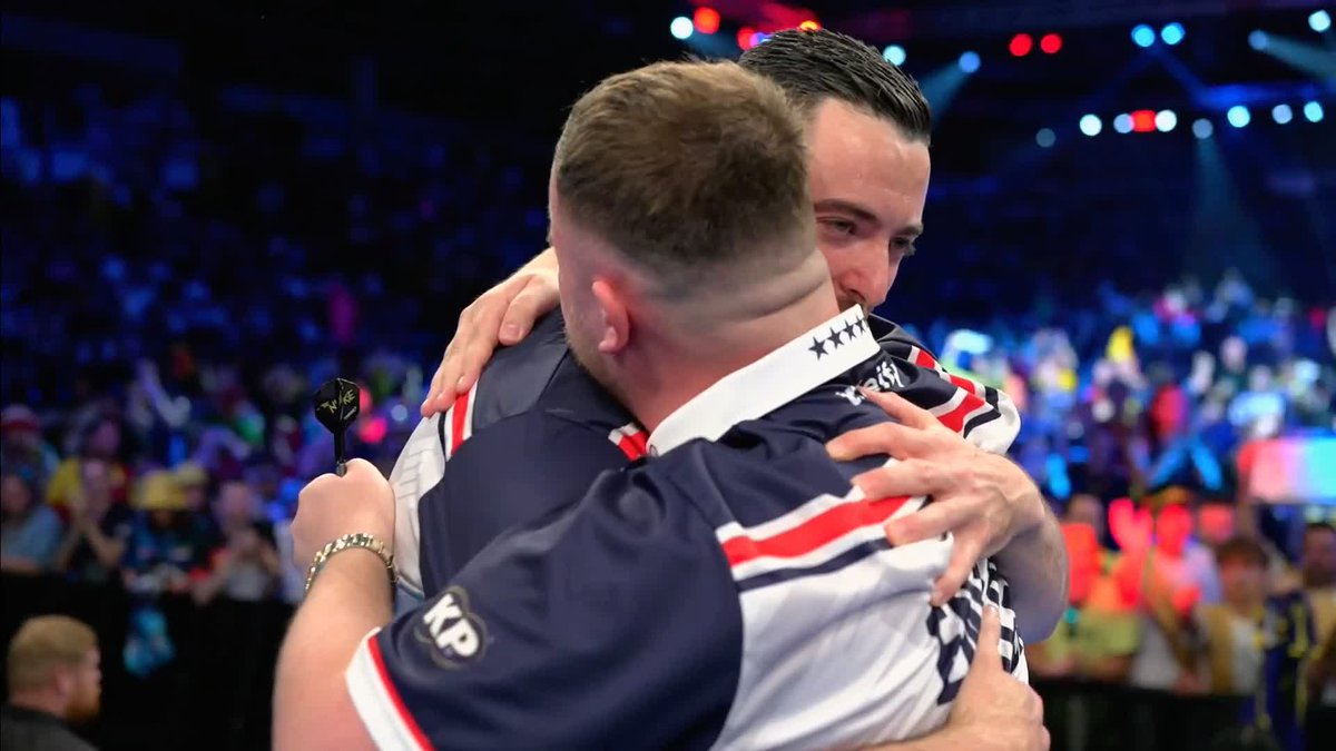 ENGLAND UP AND RUNNING! ๐ด๓ ง๓ ข๓ ฅ๓ ฎ๓ ง๓ ฟ Luke Littler and Luke Humphries bag an 8-5 win over Spain despite a valiant performance from Cristo Reyes and Jose Justicia to set up a quarter-final clash with Wales ๐ฅ ๐บ #WCOD26