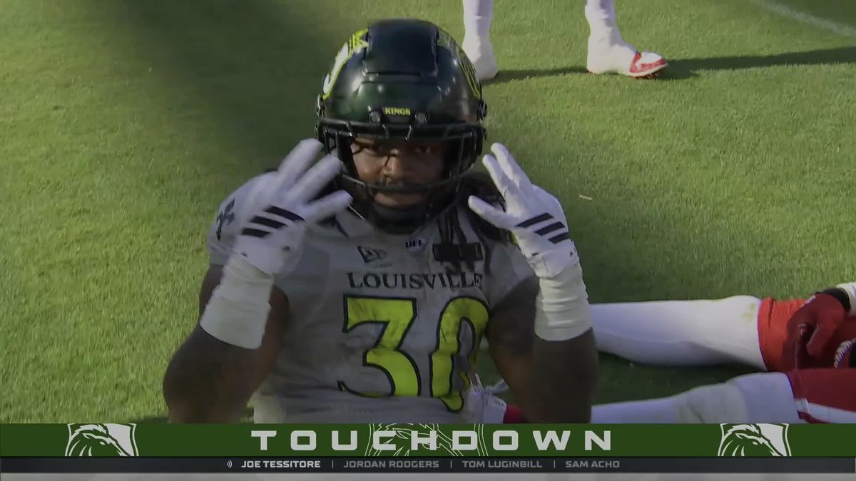 TOUCHDOWN JAMES ROBINSON TO EXTEND THE LEAD!!! 📺: ABC