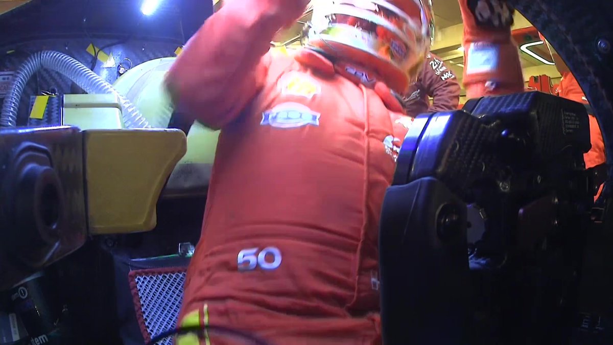 Oooh, the #50 Ferrari Hypercar is coming into the pits!