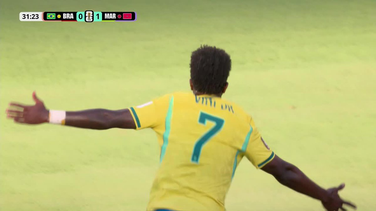 🤯🇧🇷 QUÉ GOLAZO DE VINÍCIUS PARA BRASIL.