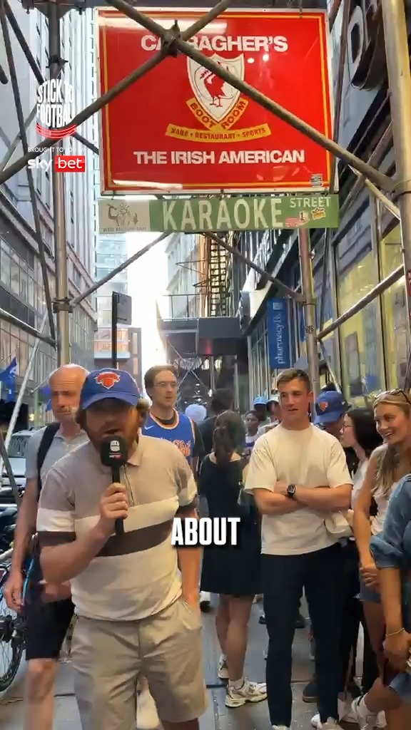 KNICKS IN 5! 🏀 The football might be on, but New York is all about the Knicks right now! Kiaran is fully embracing the vibe! 🗽
