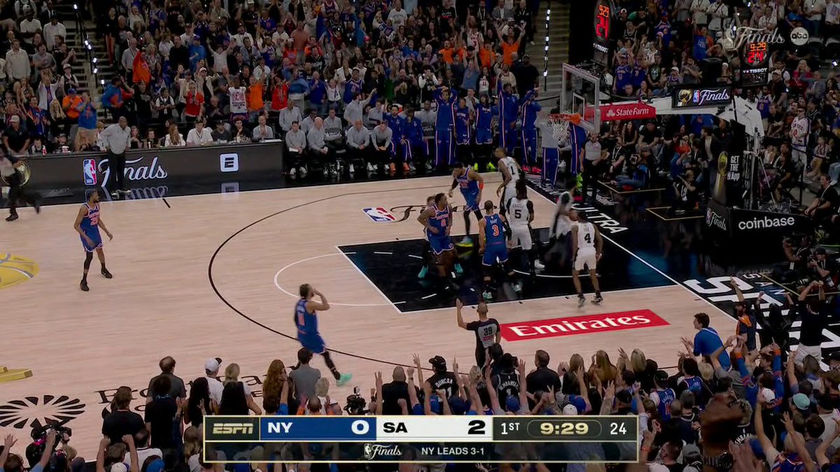 The sound of the Knicks fans in San Antonio after Jalen Brunson's three 😲
