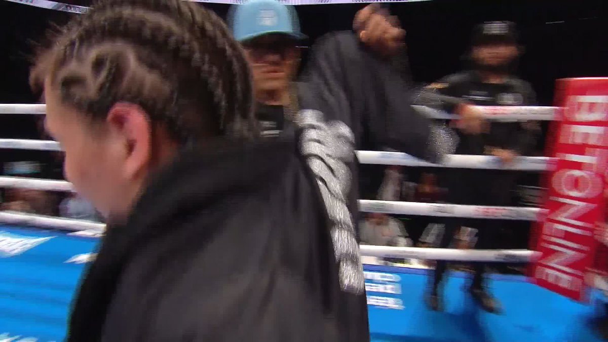Elif Turhan defeats Gabriela Tellez by UD to defend her IBF World Lightweight Title - 96-94, 96-94, 96-94 DAZN Boxing #TurhanTellez #BamVargas