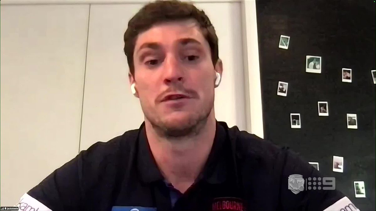 "It is a weird one when teams don't tag him because I think he's arguably the best player in the competition when he's flying." Even Jack Steele doesn't understand when teams don't lock down on Kozzy Pickett 👀 #9AFLSFS | Watch on 9 & 9Now 🖥️