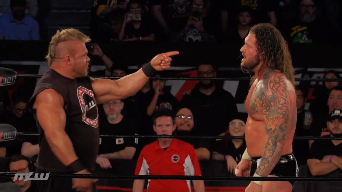 🤬Hammerstone WHAT ARE YOU DOING?! Riddle’s chances of becoming champion just went up in SMOKE! Watch MLW FUSION on Veeps now: ▶️