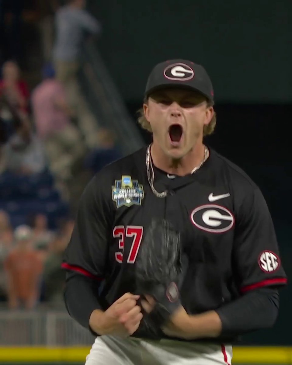 15 STRIKEOUTS FOR JOEY VOLCHKO ๐ฅ The most ever by a Georgia Baseball player in a CWS game!