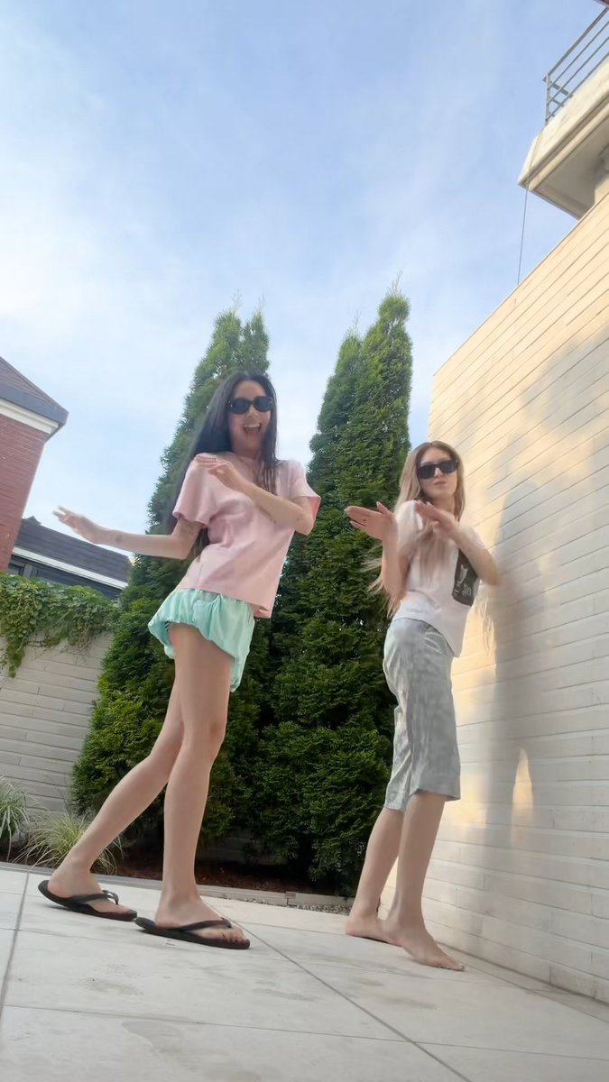 CHAEYOUNG AND SOMI IOI SUDDENLY CHALLENGE