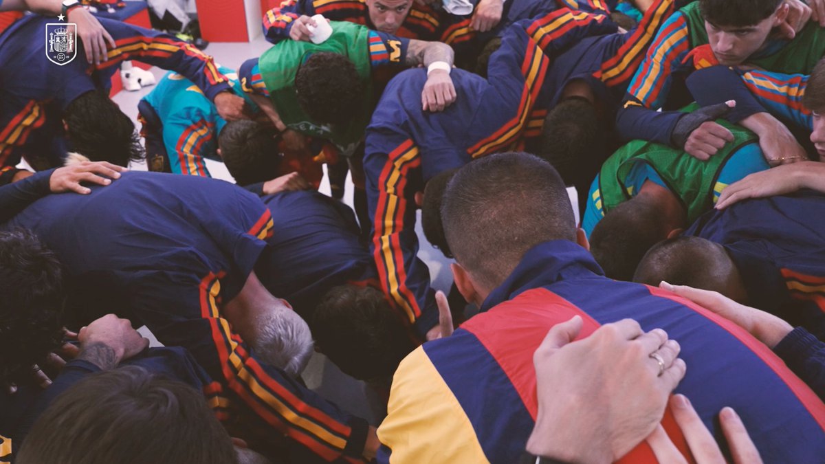 ☕️ Rodrigo acepta el reto. Nos tomamos un café con el capitán de la Selección Española Masculina de Fútbol. Más detalles: #VamosEspaña | #CopaMundialFIFA