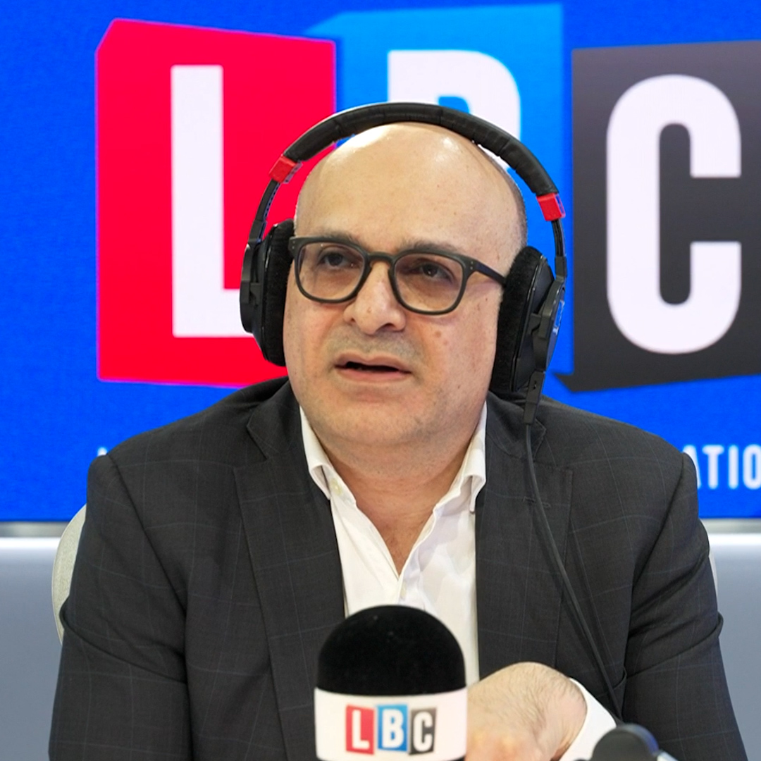 'Now Poland's thriving, and we're not... thanks Nigel!' An increasing number of Polish expats are returning home from the UK, and caller David thinks 'Farage and his merry men' are responsible.