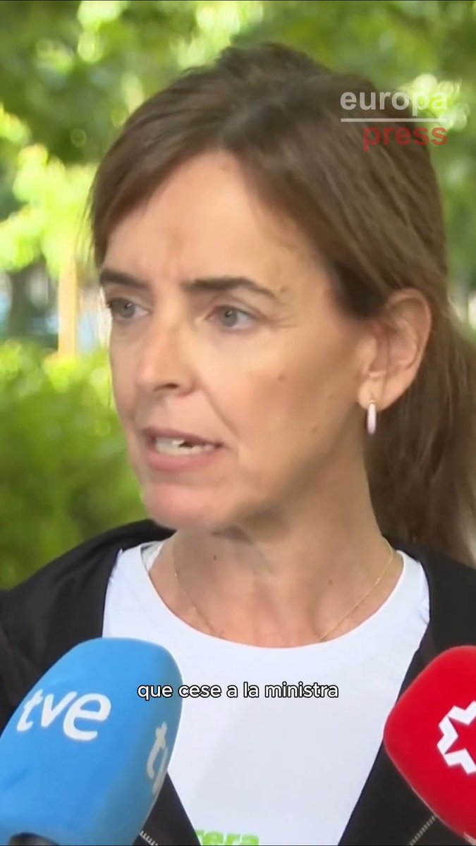 Carmen Fúnez (PP) pide a Sánchez que "cese" a Mónica García: “Cada acto médico cancelado supone llegar tarde a atender a un paciente y en sanidad llegar tarde a veces es no llegar”