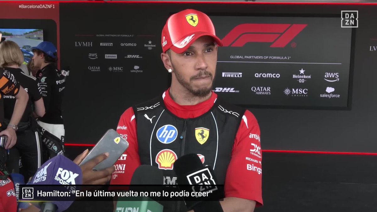 El mensaje de Lewis Hamilton al mundo 🗣️ "Cuando estás en lo más bajo y vuelves arriba... es maravilloso" 🔊 "Todo lo que se dijo, todas esas microagresiones las he dejado de lado para conectar con mi centro y seguir empujando" #BarcelonaDAZNF1 🇪🇸