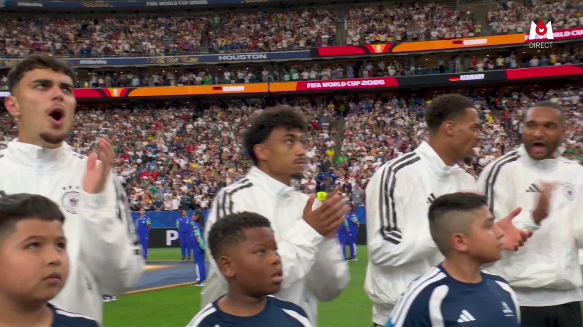 L'HYMNE DE CURAÇAO 🇨🇼 RETENTIT POUR LA PREMIÈRE FOIS DANS L'HISTOIRE DE LA COUPE DU MONDE ! 🤩🥹 🎥 M6 - Coupe du Monde de la FIFA 2026™