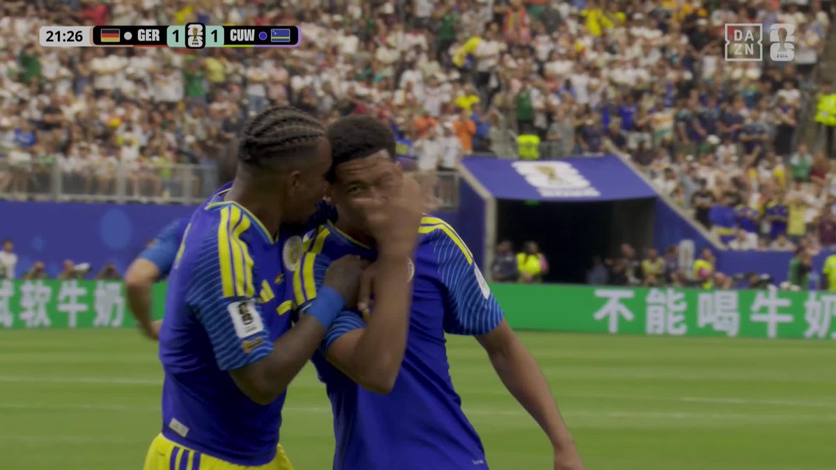 ¿DÓNDE ESTÁ CURAZAO? AQUÍ ESTÁ 🔥🇨🇼 Comenencia multiplicando el AURA con la celebración a lo John Cena 🤯 #DAZNMundial #FIFAWorldCup