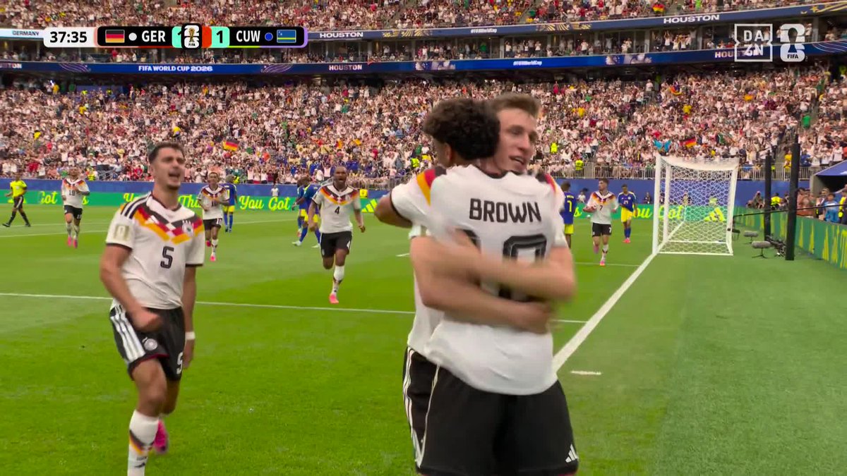191cmの高さを見せつけた CKからシュロッターベックの一撃‼️ 🇩🇪が勝ち越しに成功👌 🏆#FIFAワールドカップ グループE 🆚ドイツ×キュラソー 📱#DAZN ライブ配信中 #本気で楽しむならDAZN