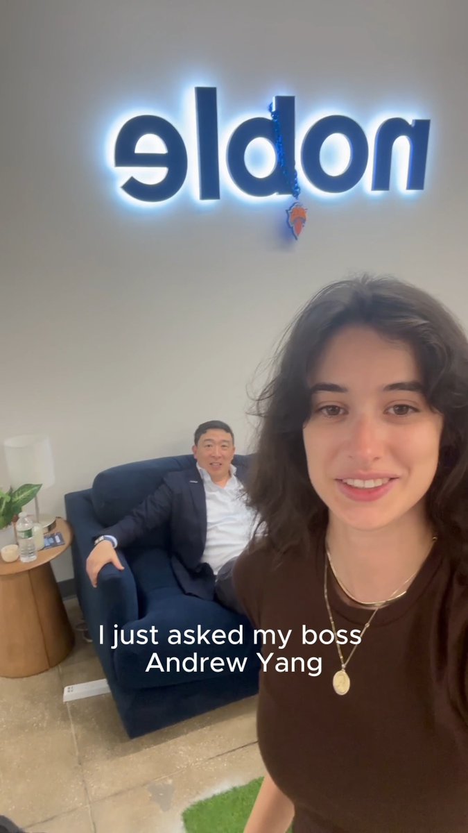 The first person to guess what I actually asked Andrew Yang🧢⬆️🇺🇸 wins a free shirt