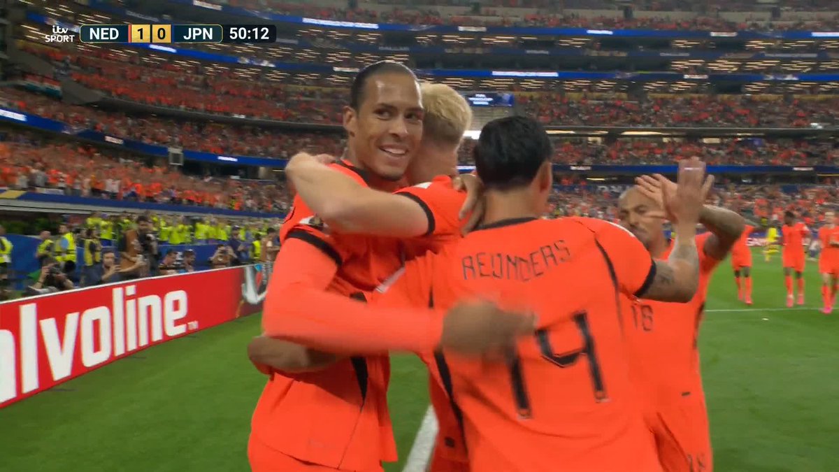HAD TO BE HIM 🔥 Van Dijk ends the drought for the Dutch against Japan 🟧
