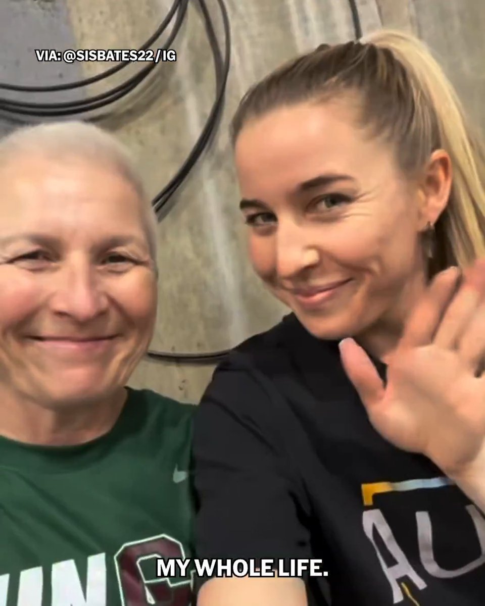 Sis Bates’ mom, Michelle, has been battling stage IV ovarian cancer. Their bond is as tight as ever ❤️ Watch as Sis and the Portland Cascade | AUSL take on the Utah Talons | AUSL on MLB Network tonight at 8 pm ET 🥎