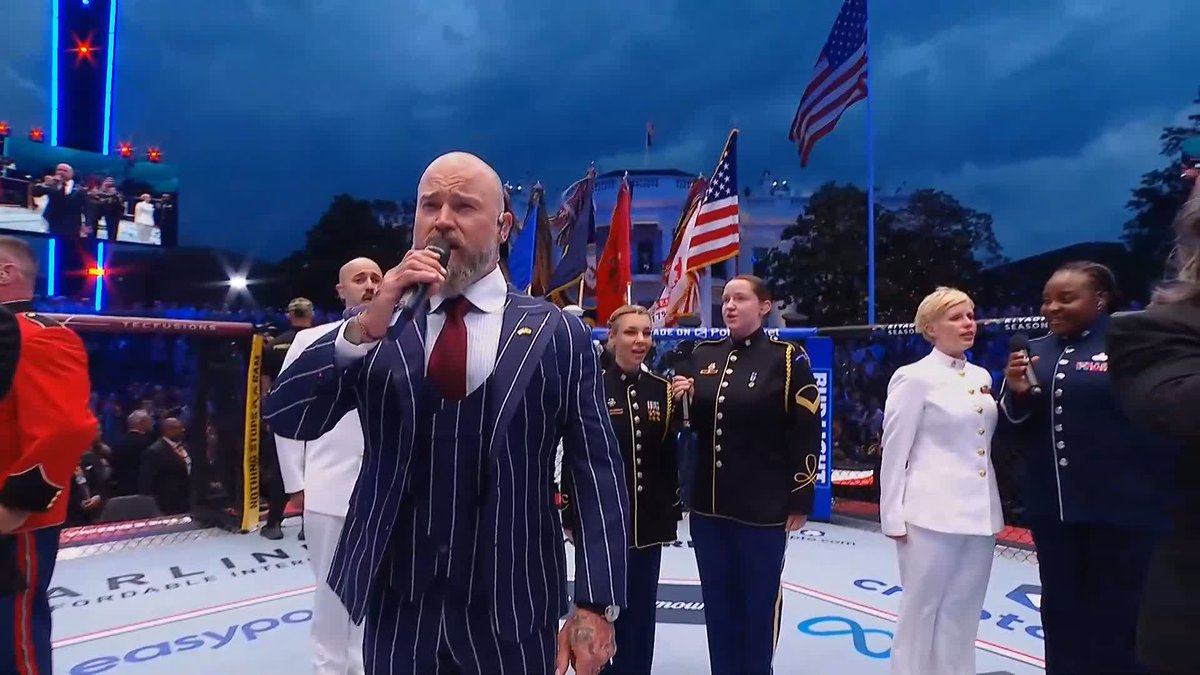 Simplemente increíble ✈️ #UFCWhiteHouse | Ver en vivo por Paramount+ Deportes | Presentado por Crypto.com Ram Trucks