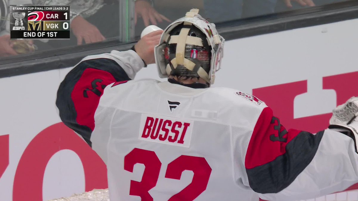 BRANDON BUSSI IS STANDING ON HIS HEAD 😳 His family watching from the stands ❤️