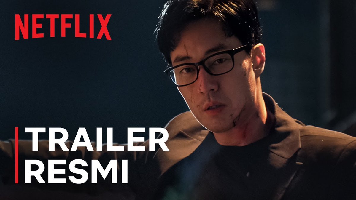 So Ji-sub memang bukan bapack-bapack biasa, karena saat putrinya diculik dia kembali ngeluarin skill agen rahasianya! Drakor Agent Kim Reactivated tayang 26 Juni di Netflix.
