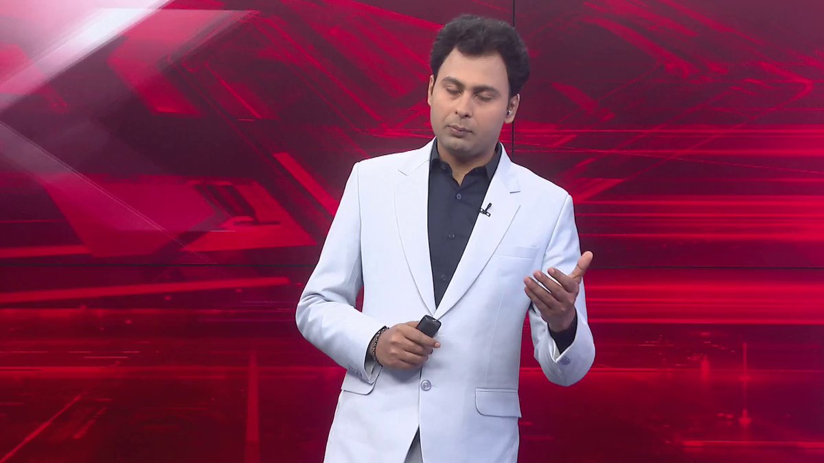 ज्ञान बिंदु कोचिंग के डायरेक्टर जेल से रिहा रौशन आनंद जेल से बाहर आते ही खान सर पर भड़के.. खान सर पर रौशन आनंद सर ने लगाए बड़े आरोप