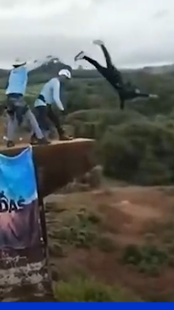 Une femme de 21 ans meurt lors d’un saut dans le vide à cause de l’oubli de la corde de sécurité au Brésil