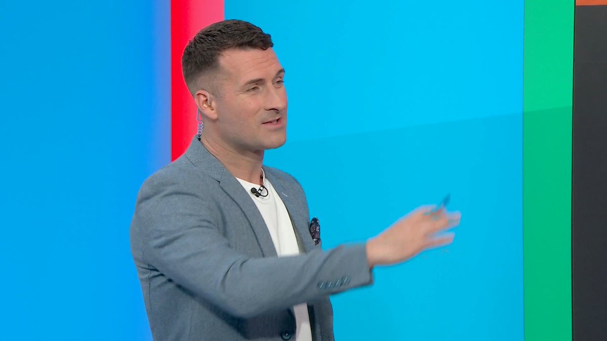"You get the feeling that these deals WILL happen" 👀 Mark McAdam gives an update on the transfer situations of Luka Vuskovic and Jan Paul van Hecke 🎙️