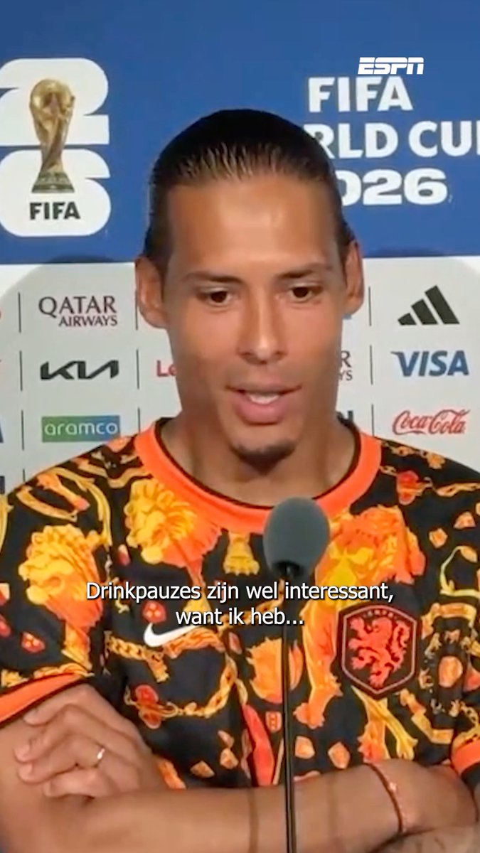Virgil van Dijk laat weten geen fan te zijn van de drinkpauzes op het WK🚰