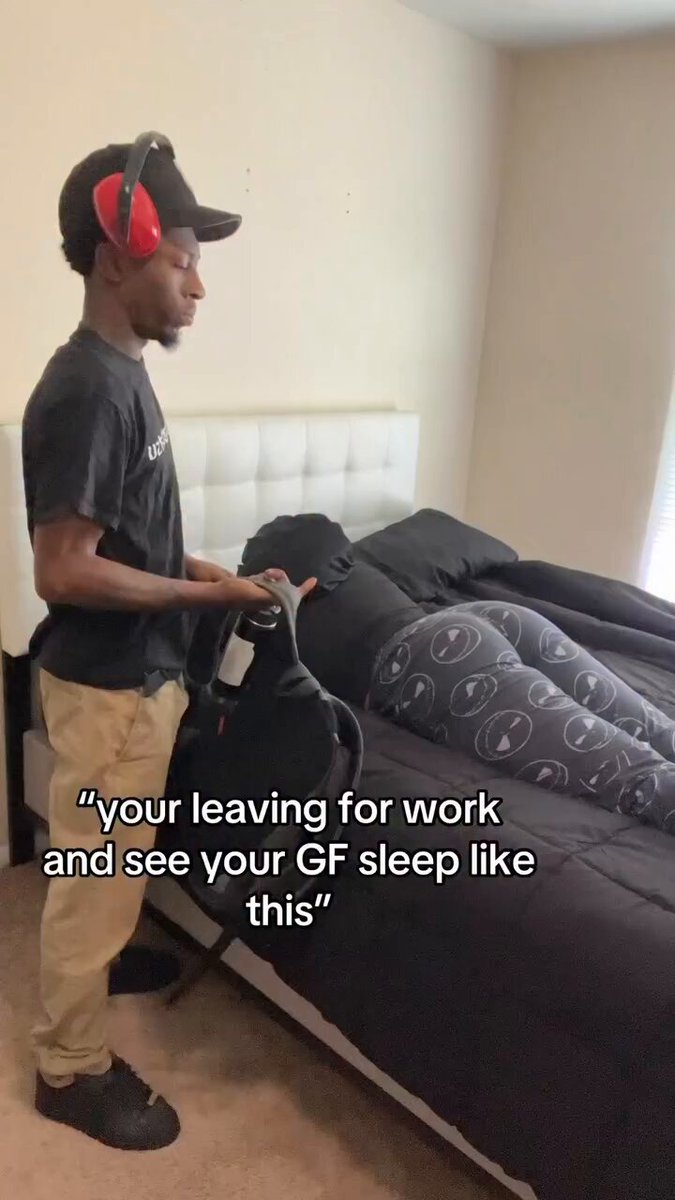 Why is so hard for men to resist this position😂