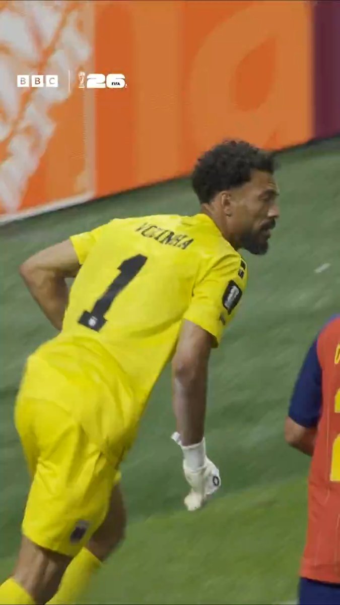 Spain kept out by the Hand of Voz! 🧤🇨🇻 At the age of 40, Cape Verde goalkeeper Vozinha helped earn his nation a debut point in the World Cup, against the European Champions! #FifaWorldCup