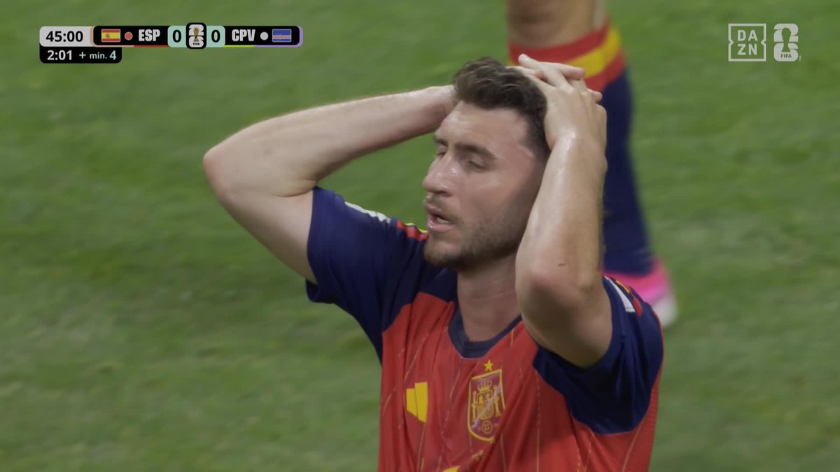 Las lágrimas de emoción de Vozinha (40 años) tras el partido reflejan la heroicidad que ha conseguido Cabo Verde rascándole un empate a España. La Selección número 67 del ranking mundial en su estreno en una Copa del Mundo. Mérito gigante.