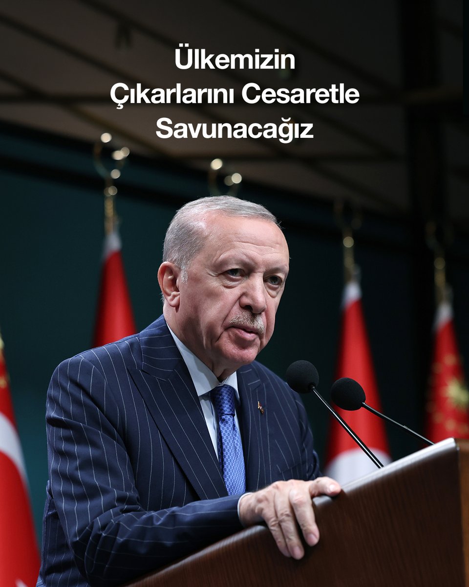 Türkiye’yi dışarıda ve içeride vakarla temsil edecek, şartlar ne olursa olsun her platformda ülkemizin çıkarlarını cesaretle savunacağız. Dikleşmeyeceğiz ama dik duruşumuzu da hiçbir zaman bozmayacağız.