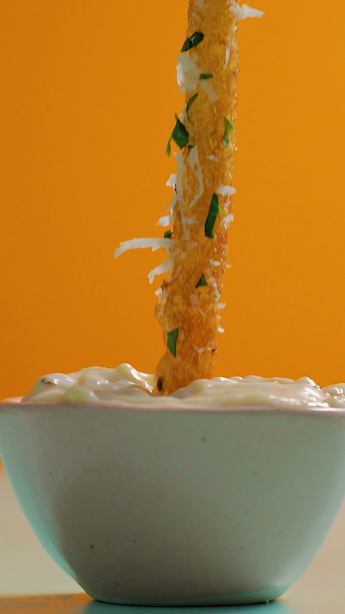 Have you ever had fries made out of mashed potato before? No? Well, here is your sign. Our easy Mashed Potato Fries recipe is ready and waiting for you. Pair them with your favourite burger and let the flavours do the talking.