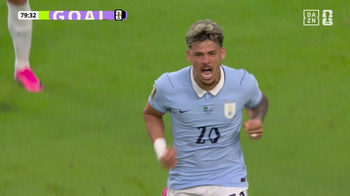 波状攻撃が実る🇺🇾 サウジアラビアのゴールをこじ開ける マキシ・アラウホが同点弾⚽️ 🏆️#FIFAワールドカップ グループH 🆚サウジアラビア×ウルグアイ 📱#DAZN ライブ配信中 #本気で楽しむならDAZN